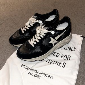Golden Goose — GGDB Running Sole in black balls and suede